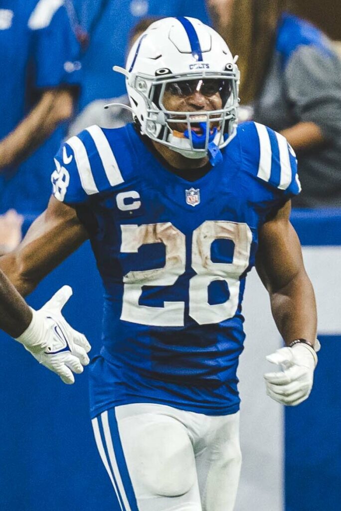 Jonathan Taylor wearing the Indianapolis Colts' blue number 28 uniform during an October 2022 game