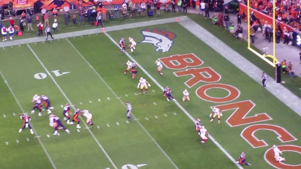 Peyton Manning drops back to throw his 509th career touchdown pass against the 49ers in Denver